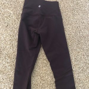 Wunder under high rise in plum